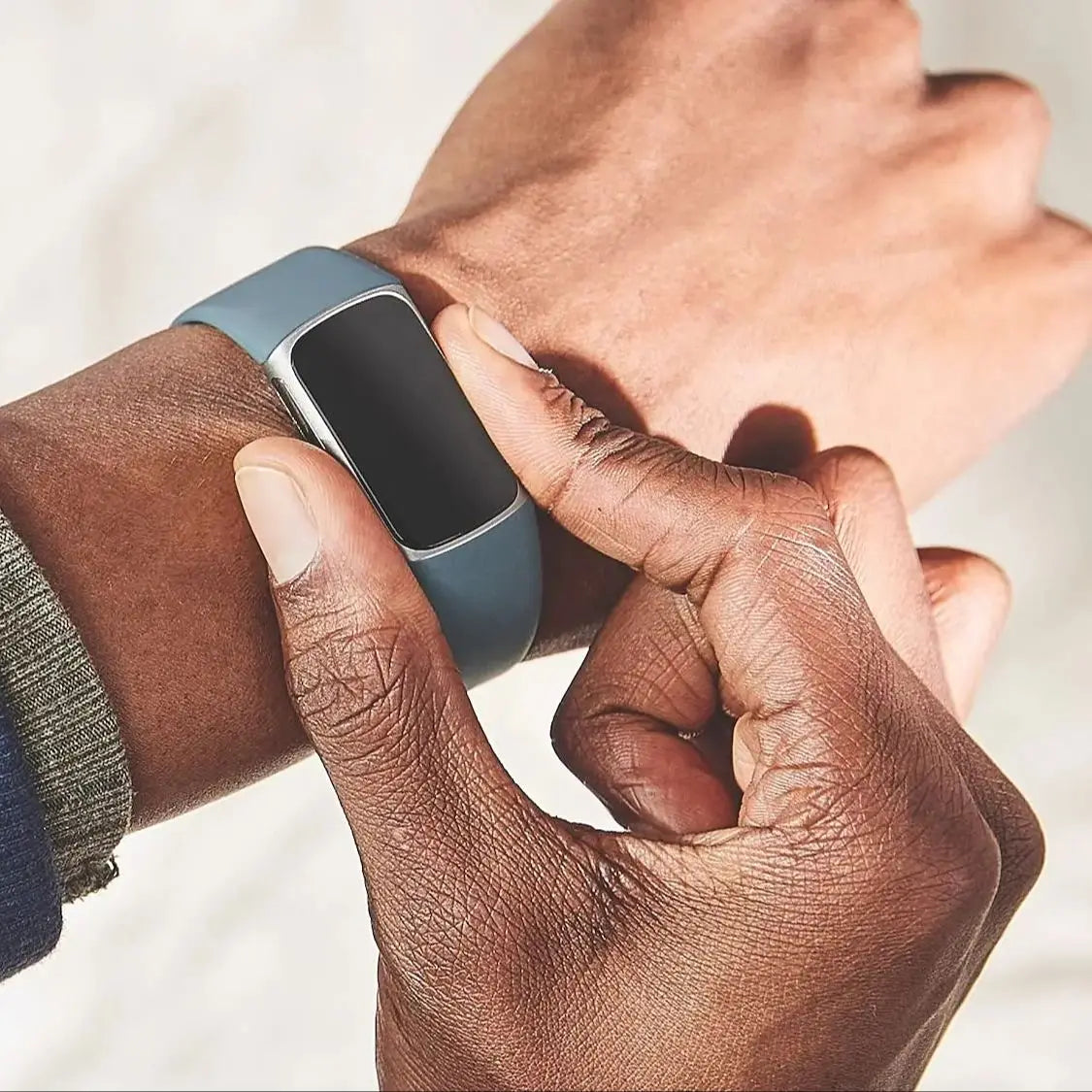Fitbit Charge 5
